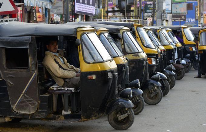 Depending on the distance of travel the buses take minimum fare of INR 3 and maximum fare of INR 30 Auto in Guwahati You can also opt for autos to