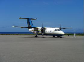 Figure 75: Bombardier Dash-8 100 (left) and Dash-8 300 (right) series turboprop aircraft [206].