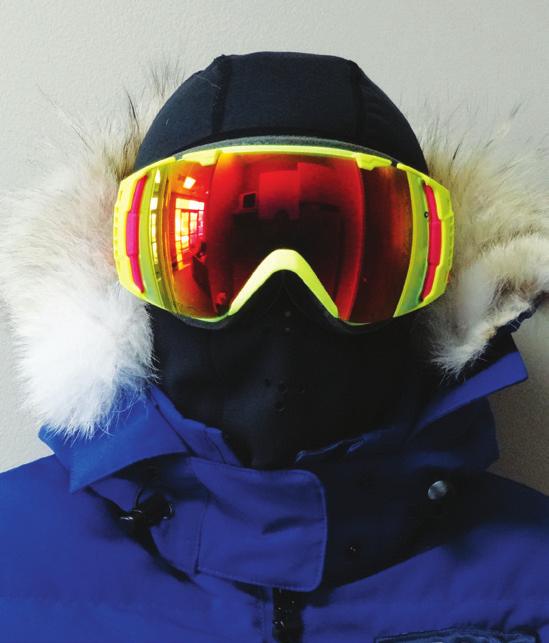 Goggles 100% UV Protection Julbo, Oakley, Smith Quality goggles are necessary for very cold or stormy