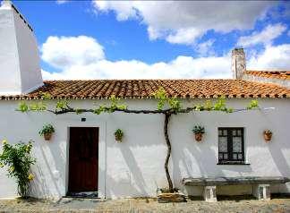 Alentejo Alentejo, a relaxing and peaceful destination at only two hours from Lisbon.