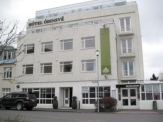 Hótel Óðinsvé (Day 8 & 9) Hótel Óðinsvé is a four- star boutique hotel located at the charming and quiet Óðinstorg square in a