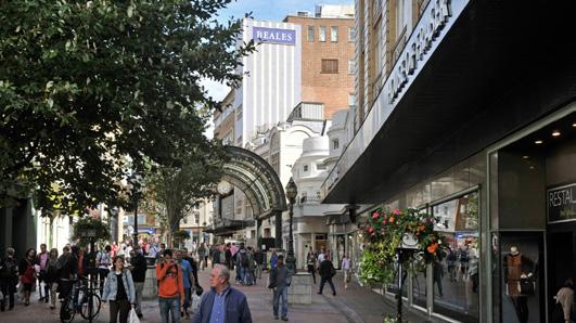Both sections of prime pitch are pedestrianised but very different in character. Commercial Road is a wide thoroughfare whilst Old Christchurch Road is narrower and more aesthetically pleasing.