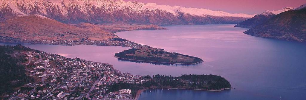 THE QUEENSTOWN REGION Queenstown is a growing alpine resort town set alongside the shores of Lake Wakatipu, a destination for world-class skiing on any number of fields during the winter months, and
