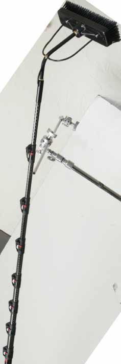 Easy to adjust no tools needed All parts of the poles are easily replaceable in the field Great for use up to 36 ft. Can be converted to pressure washer, call for details Description # Secs Wt.