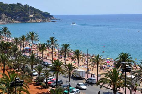Matches will be played in the Costa Brava area, mainly in Blanes / Tordera. The Costa Brava, is known for its many amenities.