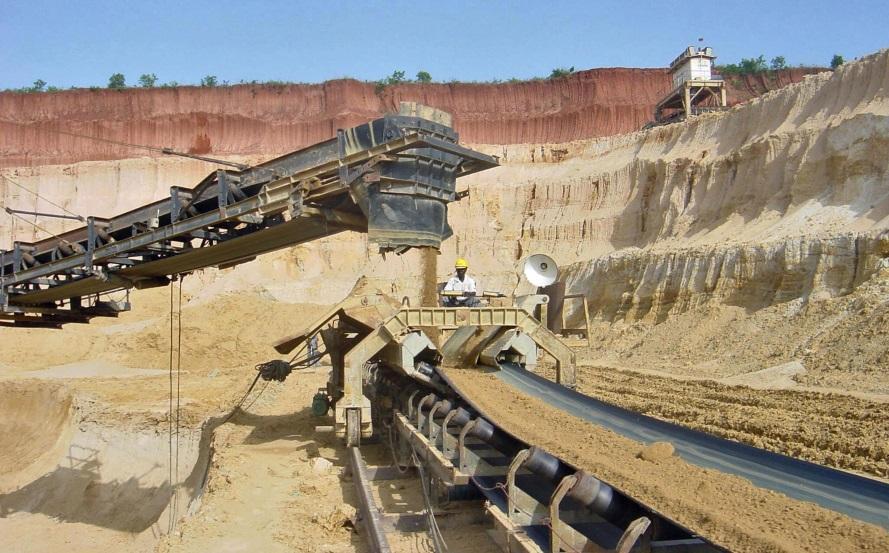 Key sectors Investment opportunities exist in mining Phosphate mining is the second largest source of foreign exchange for Senegal Production of rock phosphates, 1998 2011, 000 tonnes 2000 1800 1600