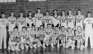 Hi s t o ry INTRO PLAYERS STAFF REVIEW C-USA OPPONENTS RECORDS HISTORY MEDIA CHAMPIONSHIP TEAM 1954-55 University of Tulsa MVC Champions NCAA Tournament Overall Record: 21-7 MVC Record: 8-2 (1st