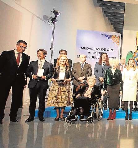 16 NEWS February 9th to 15th 2018 King Felipe praises modern Malaga on city visit for arts awards ANTONIO JAVIER LÓPEZ @ajavierlopez The development of the city into a benchmark for culture was a