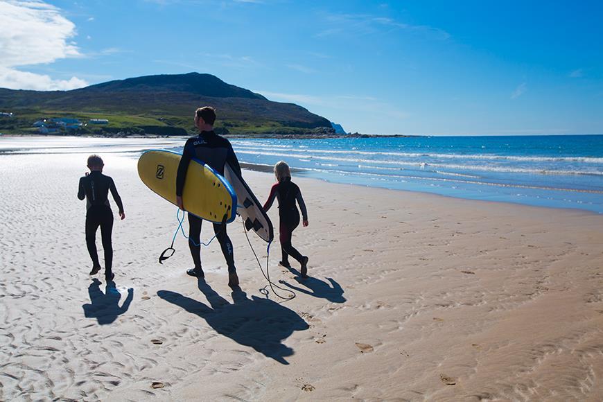 Wild Atlantic Way through six geographic zones allows the travel trade to