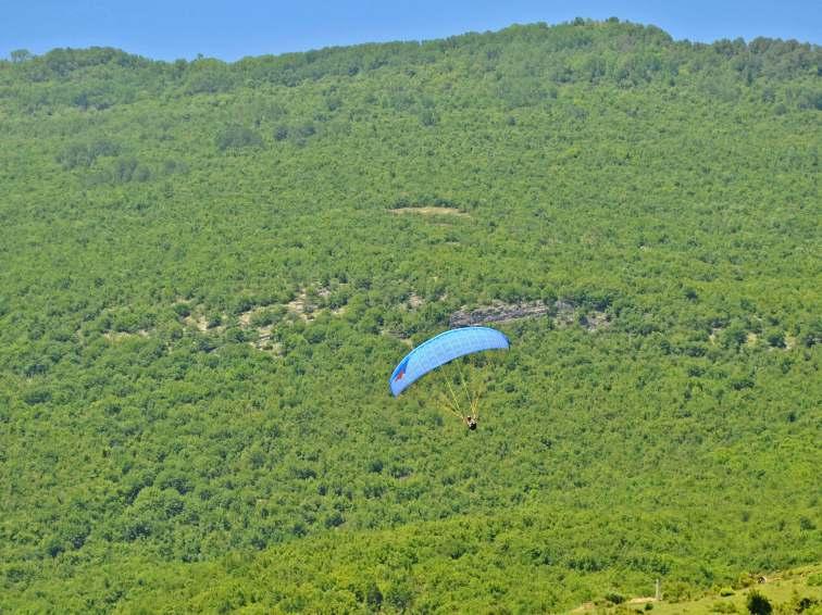 Today around Peja there are two main zones where devotees of paragliding can indulge their love for high altitude.