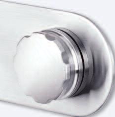 (2) (3) (7) High-quality stainless steel door knob with reinforcing lock plate also out of stainless steel.
