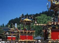 The three major festivals of Kyoto are the Aoi-matsuri Festival in early summer, the Gion-matsuri Festival in mid-summer and the Jidai-matsuri Festival in fall.
