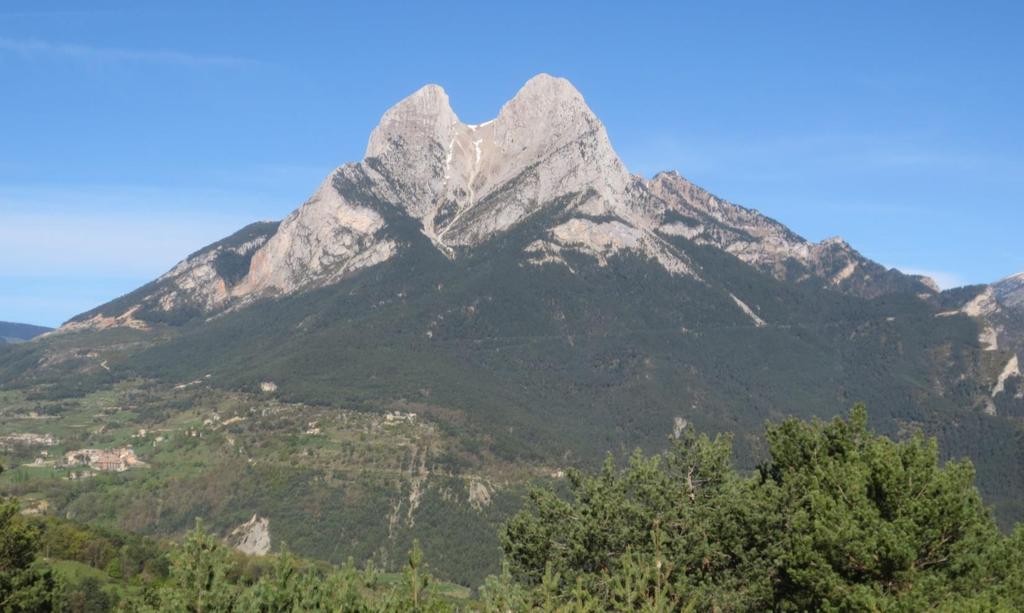 12. PEDRAFORCA MOUNTAIN SUMMIT (2.506m) Pedraforca (2.506m) is one of the great symbols of the Pyrenees.