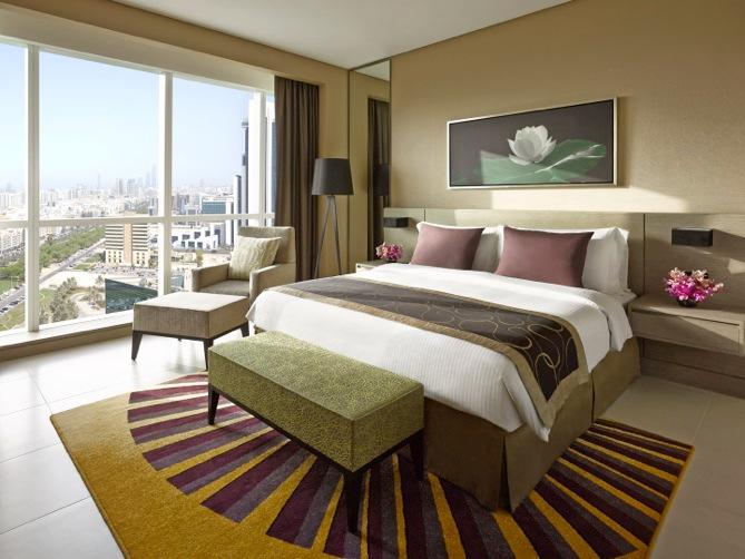 Accommodation Dusit Club Room 52 Dusit Club Rooms are located on 30th to 37th floors, the Dusit Club Rooms welcome guests to a chic and stylish