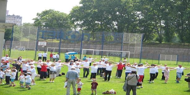 Наши волонтери су учествовали на четвртој Дорћолијади 11. јуна 2016. године, такмичењу које организује Асоцијација спорта, здравља и културе.