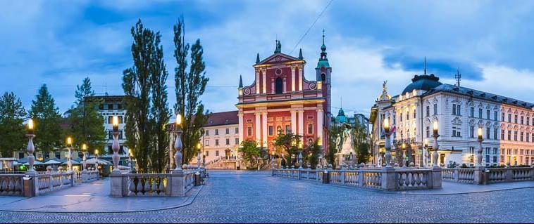 TRANSFER BACK TO LJUBLJANA BY COACH ONLY S/S TOUR IN LJUBLJANA WITH ESG Ljubljana charms visitors with its atmosphere, the way it balances the heritage of the past with the achievements of the