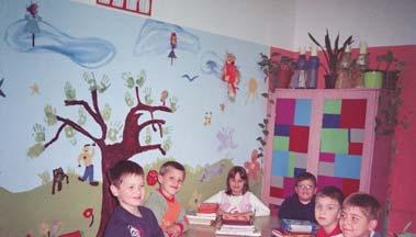 радила сам на заменама у више београдских школа као наставник разредне наставе; Од новембра 1988.