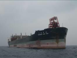 Specialty moorings backup lines NanHaiKaiTuo FPSO is stationed in the Xijiang Oil Field,