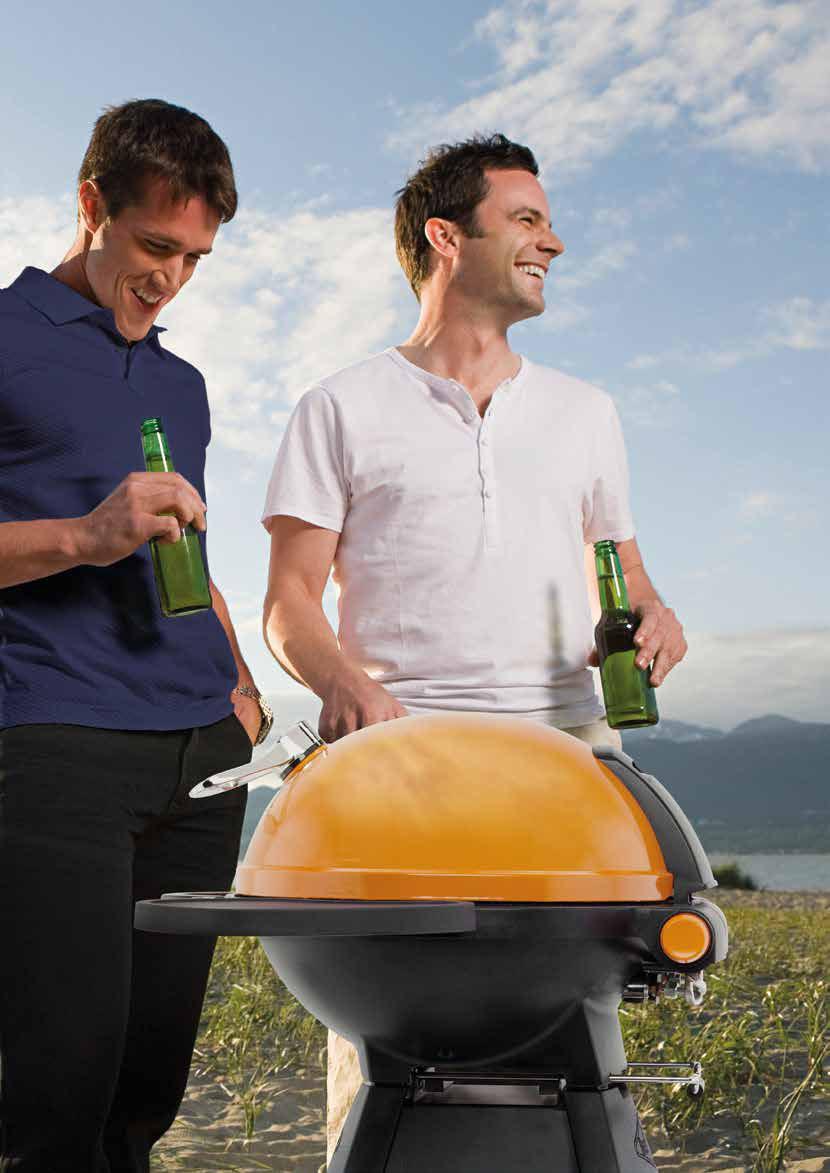 Cook with the hood up, for crispier grilling. Or hood down, for roasts. And it s easy to store and carry. So your BUGG goes where you go. Anytime. Anywhere. Say hello to the amazing BUGG.