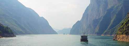 Yangtze River Downstream Cruise settlement town located on the Yangtze s south 4 days, 3 nights bank. Later return to your ship and continue to sail to your next destination.