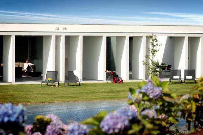 BOM SUCESSO ARCHITECTURE RESORT, LEISURE & GOLF A NEW DESTINATION IN THE WEST REGION A NEW CONCEPT OF TOURISM BOM SUCESSO - Architecture Resort, Leisure & Golf is a tourism resort, located in Óbidos,