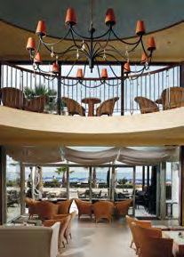 Café ANATOLITIKO : Α relaxing atmosphere to enjoy a coffee beverage or a light snack overlooking the stunning bay view.