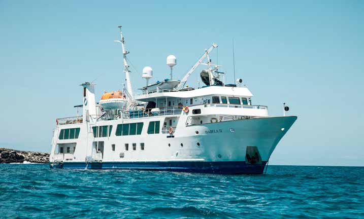 Classic Cabin Eating on deck Restaurant Isabela II Refurbished in 2014, the Isabela II is a stylish yacht ideal for exploring the Galapagos Islands.