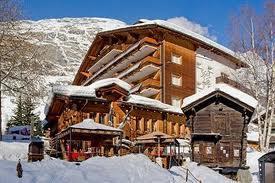 Leave behind the stress of everyday life and enjoy the family atmosphere of the Sunstar Style Hotel in the Matterhorn village of Zermatt.