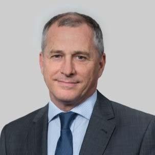 (Honours) and a Master of Science in Management Science. Andrew David Chief Executive Officer Qantas Domestic Andrew David has extensive airline experience.