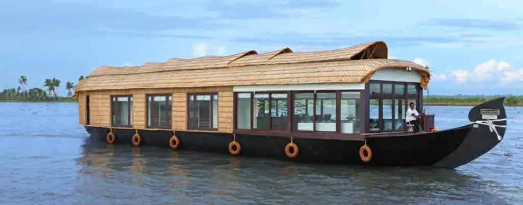 LEADING HOUSEBOAT & HOUSEBOAT BRAND Leading House Boat Category applies to a House Boat based in South Asia region.