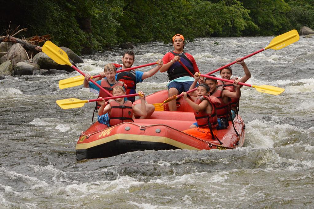 OVERNIGHT ADVENTURE TRIPS WHERE TEENS BUILD INDEPENDENCE, RESPONSIBILITY AND ACCOUNTABILITY 11-15 years old by June 15, 2018 $615/1-week session Overnight adventure camps are led by two trained adult