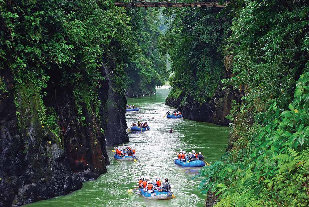 Central Valley Arenal Monteverde Manuel Antonio INCLUDES: Day 1: Arrival. Transfer to Grano de Oro for check in Day 2: Transfer to the river put in. Rafting to Pacuare Lodge.