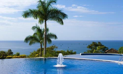 5hrs Parador Resort & Spa ARENAL MANUEL ANTONIO 1 x Tropical Room on a Bed & Breakfast basis for 3-nights Located high above the Central Pacific coastline, this award-winning hotel is built on 12
