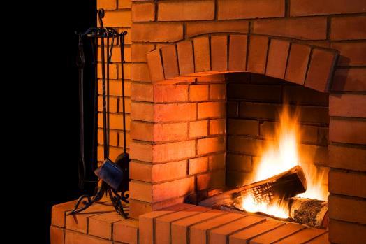 Available Choices Hearth and Fuel Type Choosing the right fireplace product can be a little confusing, and it helps to break down the options by hearth and fuel type.