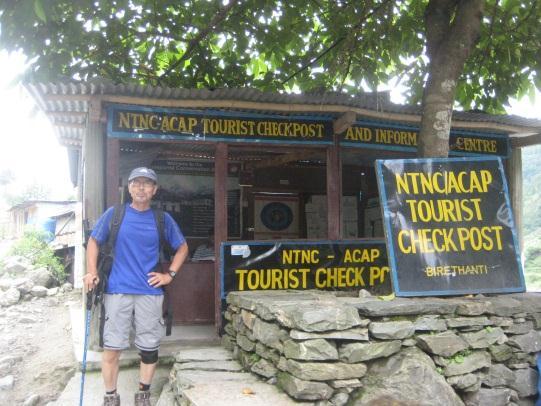 make sure there were no leeches on my body. I left Komrong at 8:40 AM, and arrived at Ghandruk (1940 m) at 10 AM.