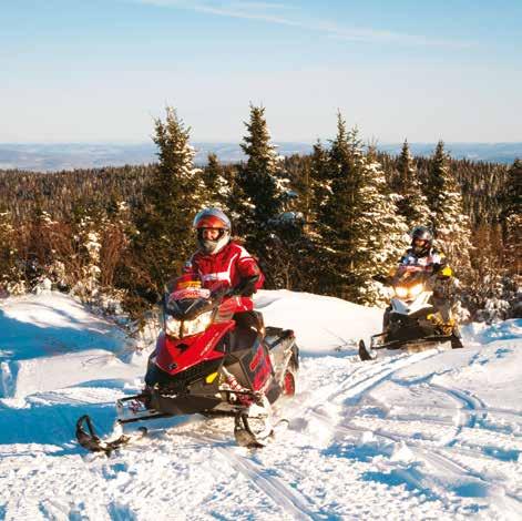hockey, winter volleyball Snowmobile trails on the Trans-Québec