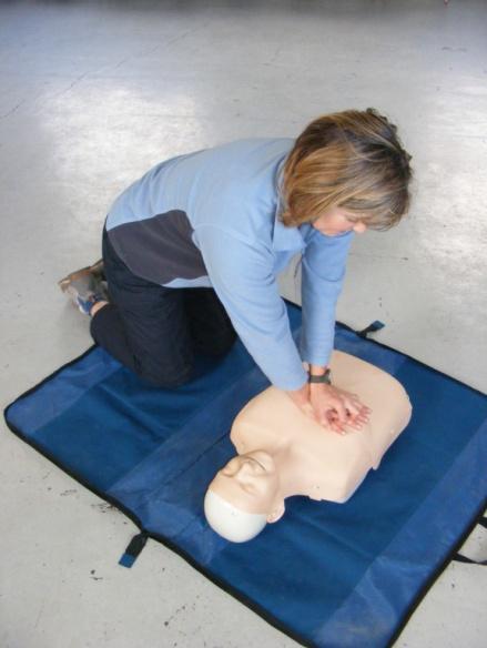 Heartstart First Aid Heartstart UK is an initiative co-ordinated by the British Heart Foundation.