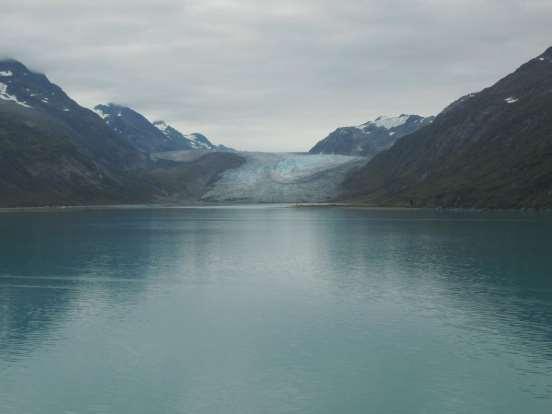 Geologists believe that Glacier Bay existed during a minimum of four