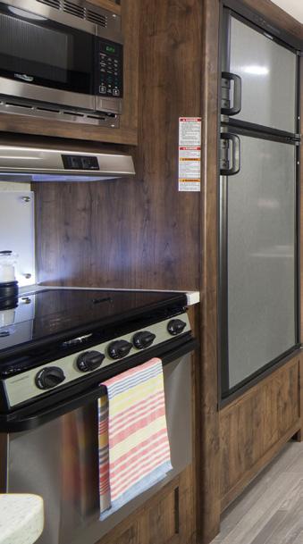 feature stainless-steel appliances, 8 cu. ft.