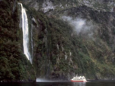 Optional evening boat trip across the lake to the enigmatic Glowworm Caves 1 night in Te Anau at Shakespeare House B & B 1/19/18 Te Anau to Queenstown,