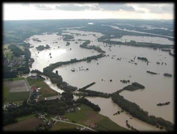 Q [m³/s] Floodplain Evaluation Matrix (FEM-Method) 12000 10000 8000 6000 4000 2000 HQ 08-2002 Danube 0 2002 07/08 09/08