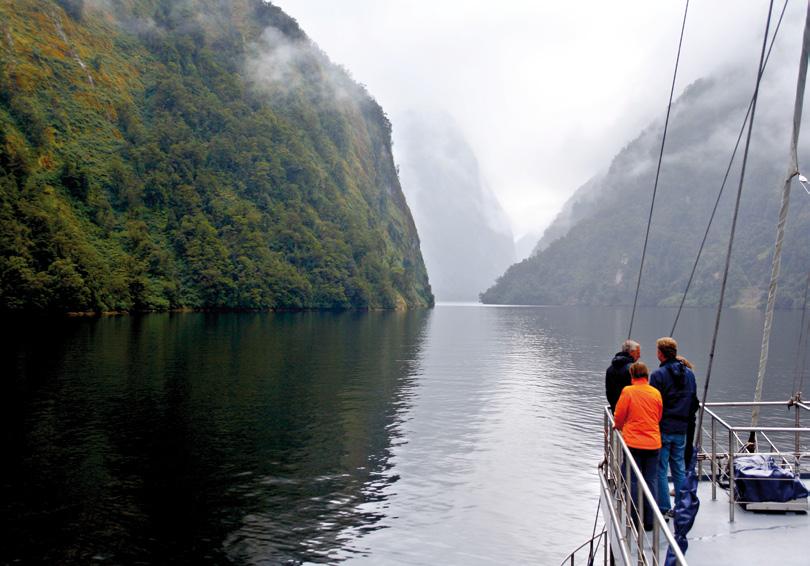 Stewart Island Queenstown Ask about our 20% Te Anau Milford Sound multi-purchase reward Doubtful Sound Buy 2 or more different excursions and Save 20% off all lower priced!