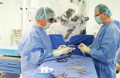 Dragan Smilevski, a Thoracic Surgeon, explains that for the patient this means minimal pain after surgery, quick recovery and reduced risk of infection and complications.