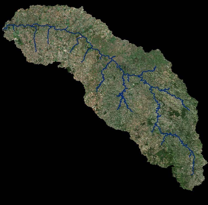 IVAÍ RIVER BASIN DRAINAGE AREA: 36,587 km²; LENGTH: 680 km; WATER DISCHARGE: 702.