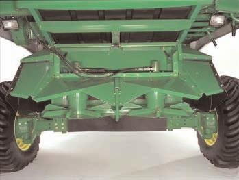 Residue Management FEATURES AND BENEFITS Straw Spreader The straw spreader option does not chop or size material. It simply spreads the material.