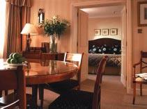 Jumeirah International Hotels The Lowndes Hotel, London An enchanting boutique hotel set in the heart of the exclusive Belgravia Village.