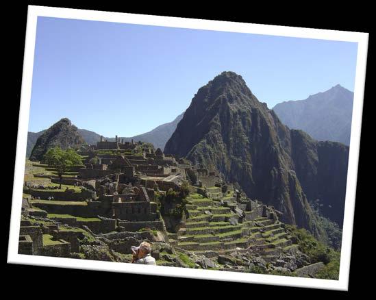 If you wish to stay longer, you can take a two- to fourday hike of the Inca Trail starting from the Urubamba valley along the ancient Inca roads.