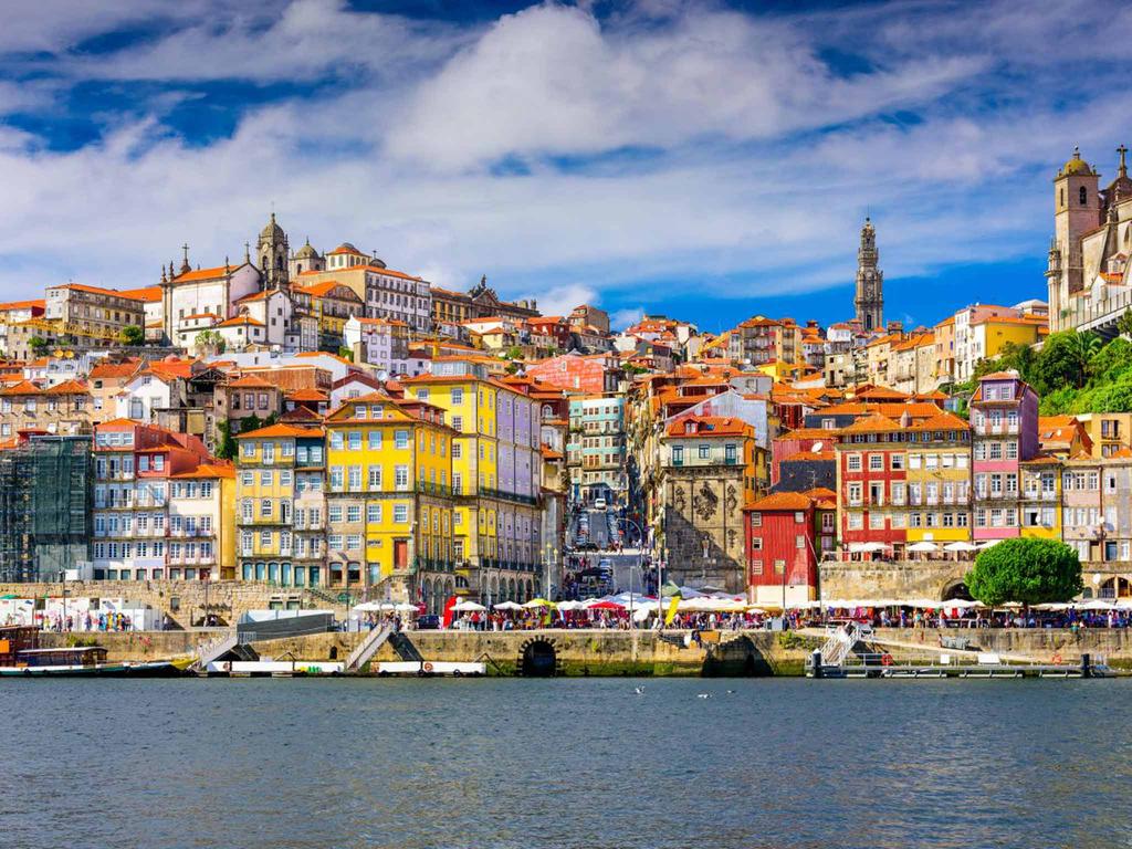 Portuguese Garden Tour April 10-21, 2018 From Historic towns to stunning wine regions, along with exploring Madeira Island known as the Floating Garden of the Atlantic we are touring gardens
