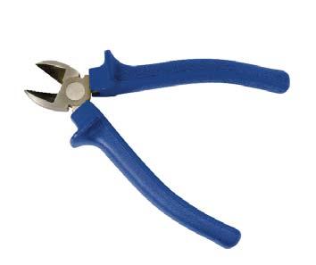 WIRE CUTTERS Strong and durable wire cutters.