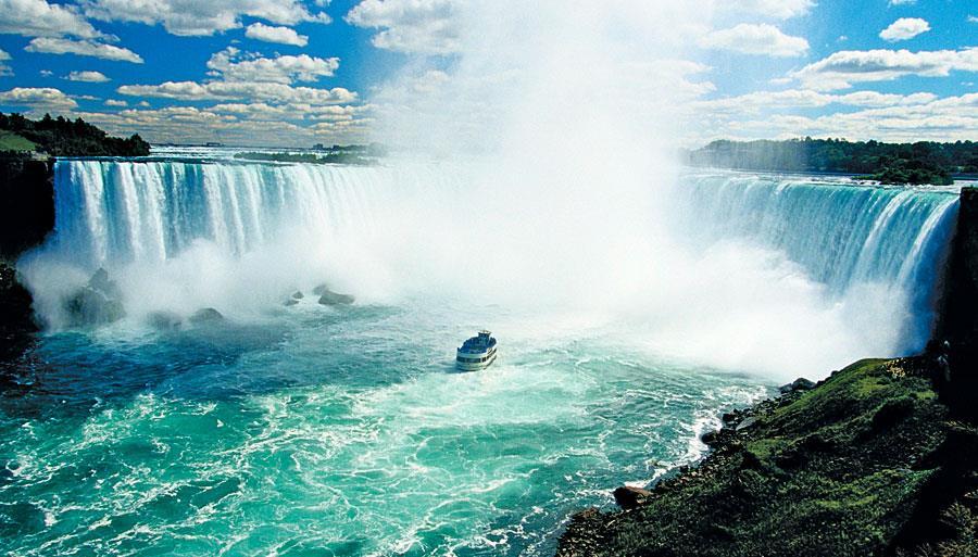Networking Tour: Sunday, June 12 Join us for a day of sight-seeing on a networking tour to visit the renowned Niagara Falls before the program starts!